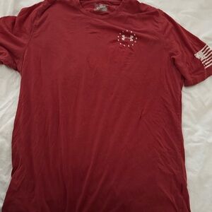Under Armour Men's Red T-Shirt